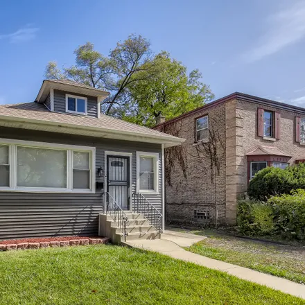 Image 1 - 7817 South Oglesby Avenue, Chicago, IL 60617, USA - House for sale