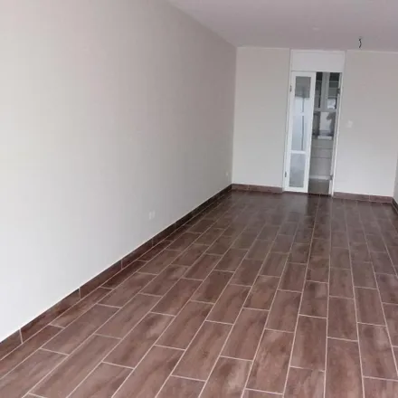 Image 7 - Avenida Central, Santiago de Surco, Lima Metropolitan Area 15023, Peru - Apartment for rent