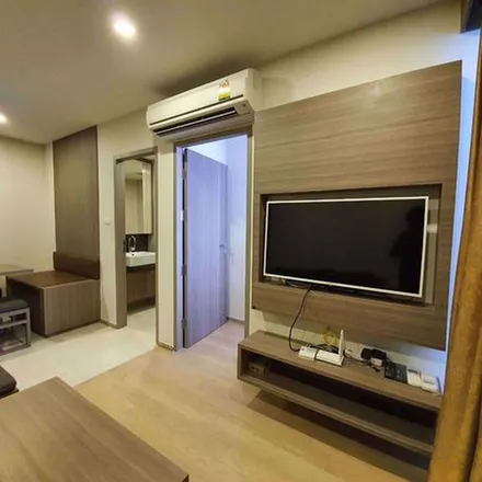 Rent this 1 bed apartment on Art Thonglor in Soi Thong Lo 25, Vadhana District
