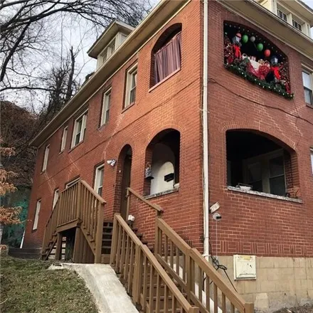 Image 1 - 30 Kenmore Avenue, Forest Hills, Allegheny County, PA 15221, USA - House for sale