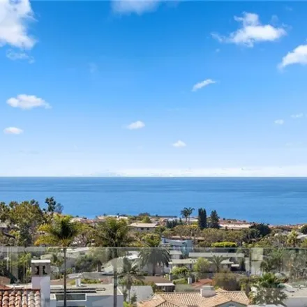 Rent this 4 bed house on 440 Mendoza Terrace in Newport Beach, CA 92625