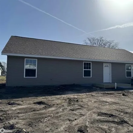 Buy this 3 bed house on 2106 Douglas Ave in Burlington, Iowa
