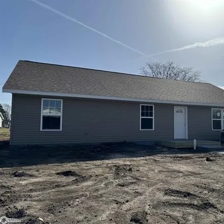 Buy this 3 bed house on 2134 Douglas Avenue in Burlington, IA 52601