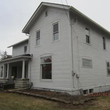 Image 4 - 220 East Adrian Street, Blissfield, Blissfield Township, MI 49228, USA - House for sale