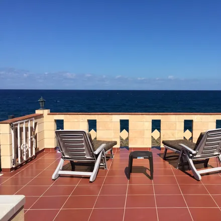 Rent this 4 bed room on Casa Oceanview in Calle 1, Cárdenas