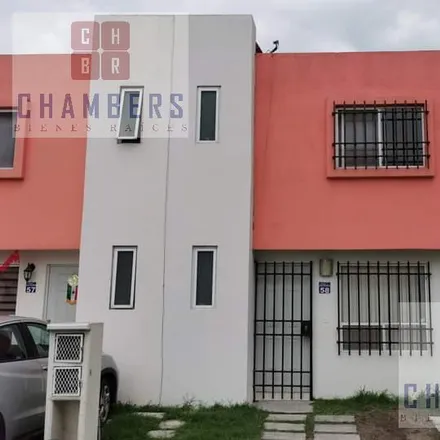 Buy this 7 bed house on Avenida San Juan in 72700 San Juan Cuautlancingo, PUE