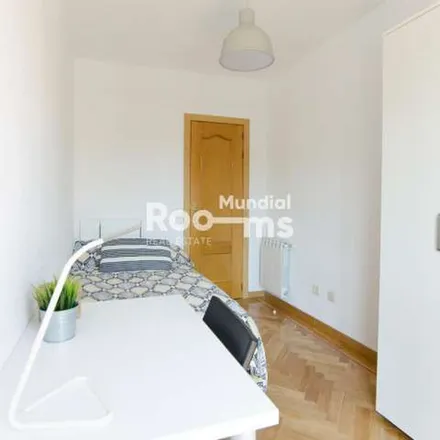 Image 8 - Calle del Cerro de la Plata, 3, 28007 Madrid, Spain - Apartment for rent