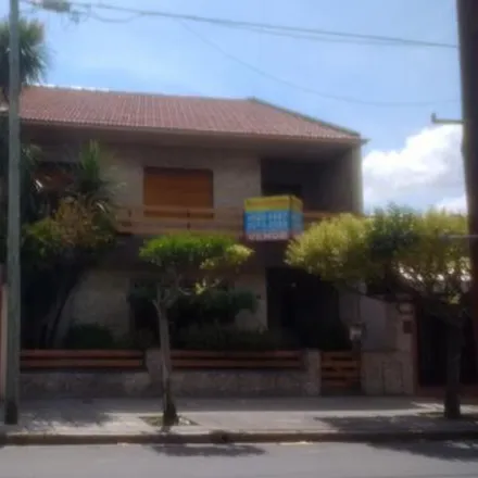 Buy this studio house on Avenida Intendente Esteban Crovara 1099 in Villa Ansaldi, 1756 La Tablada