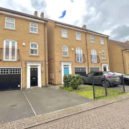 Image 1 - Lyvelly Gardens, Peterborough, PE1 5RQ, United Kingdom - Duplex for sale