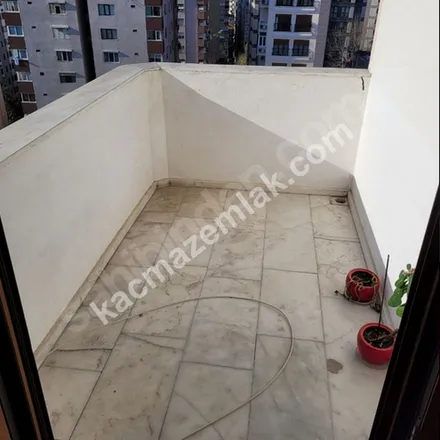 Image 2 - Çeşme Sokağı, 34840 Maltepe, Turkey - Apartment for rent