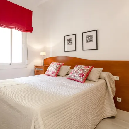Rent this 1 bed apartment on Carrer de l'Hospital in 85, 08001 Barcelona
