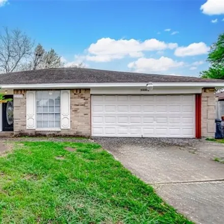 Image 3 - 15398 Bedford Glen Drive, Harris County, TX 77530, USA - House for rent