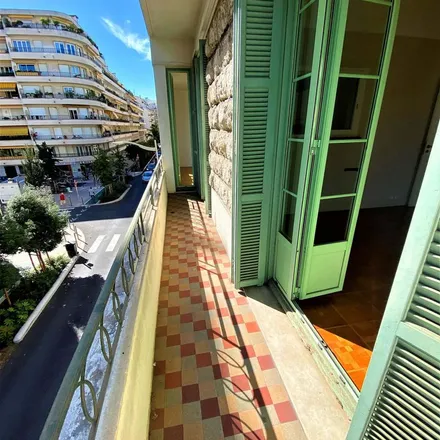 Image 2 - 136 Boulevard Gambetta, 06000 Nice, France - Apartment for rent