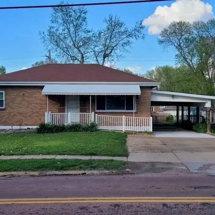 Buy this 2 bed house on 4555 Seibert Avenue in Saint Louis County, MO 63123