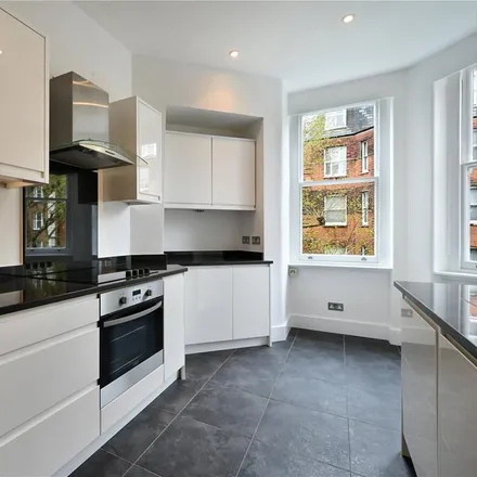 Image 4 - 34 Sloane Court West, London, SW3 4TD, United Kingdom - Apartment for rent