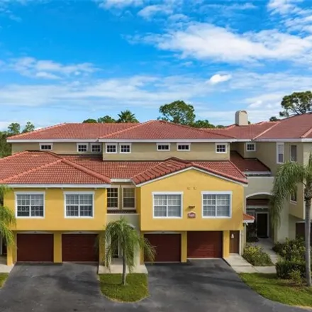 Buy this 3 bed condo on 5415 Bentgrass Drive in Sarasota County, FL 34235