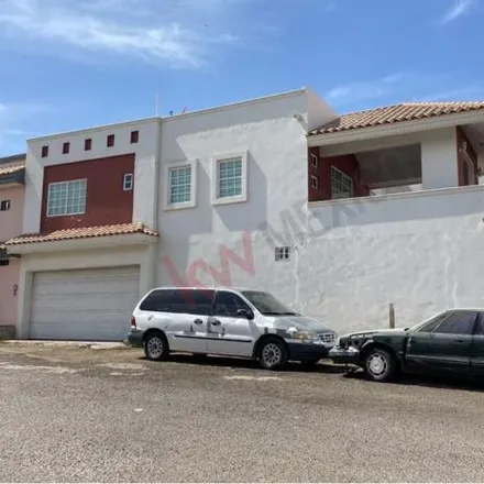 Buy this 5 bed house on Calle Licenciado Benito Juárez in Hidalgo, 80090 Culiacán