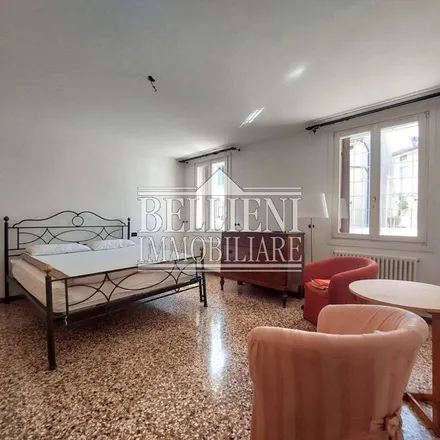 Image 3 - Istituto Omnicomprensivo Gian Antonio Farina, Contra' San Domenico, 36100 Vicenza VI, Italy - Apartment for rent