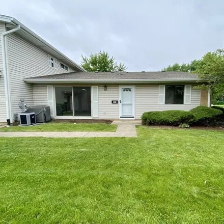 Rent this 2 bed house on 125 Barcliffe Lane in Schaumburg, IL 60194