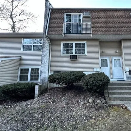 Rent this 2 bed condo on 15 The Boulevard in Village of Cold Spring, Philipstown