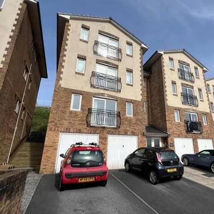 Rent this 2 bed room on Trelissick Road in Paignton, TQ3 3GJ