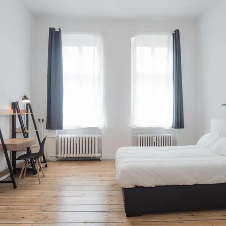 Rent this 2 bed apartment on Meraner Straße 6 in 10825 Berlin, Germany