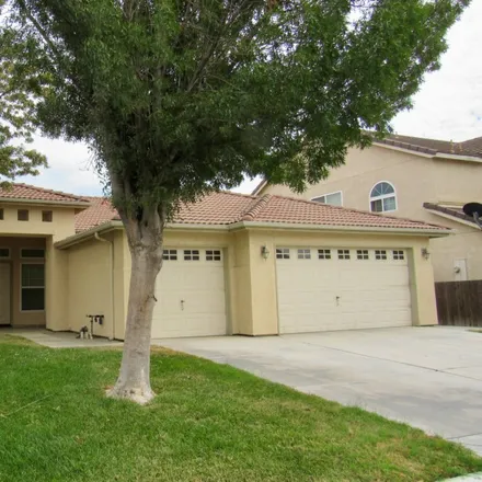 Buy this 4 bed house on 722 Vino Court in Los Banos, CA 93635