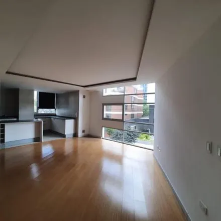 Buy this 3 bed apartment on Rusia in 170135, Quito