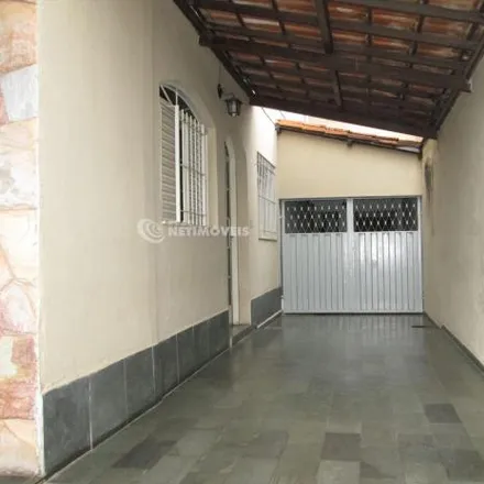 Rent this 3 bed house on Rua Moingó in Eldorado, Contagem - MG