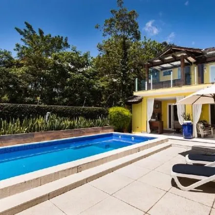 Buy this 3 bed house on Alameda das Acácias in Balneário Camboriú - SC, 88333-420