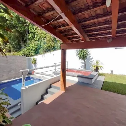 Rent this 3 bed house on 7-Eleven in Avenida Palmira, Chipitlán
