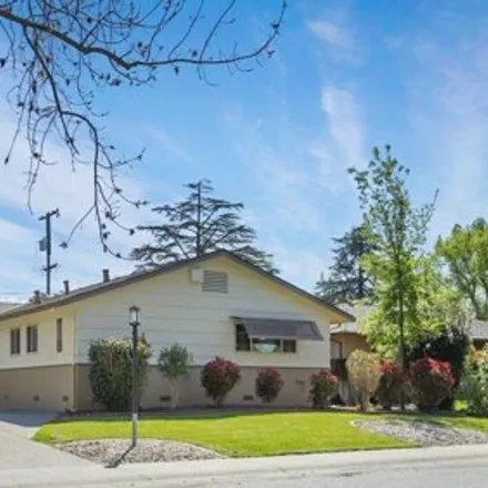 Buy this 3 bed house on 893 Linden Lane in Davis, CA 95616