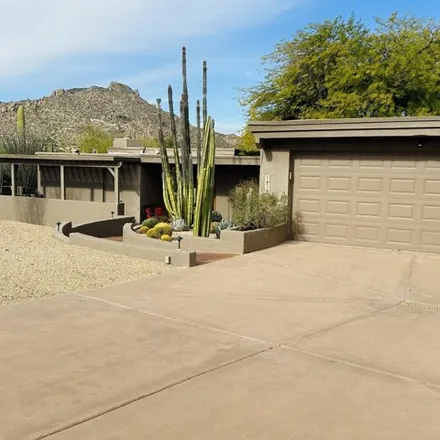 Rent this 3 bed house on 1039 North Boulder Drive in Carefree, Maricopa County
