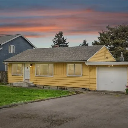 Buy this 2 bed house on 2207 Smithers Avenue South in Renton, WA 98055