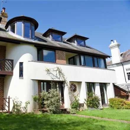 Buy this 6 bed house on Clifton Road in Winchester, SO22 5BN