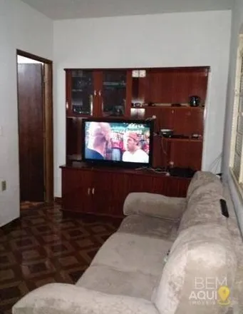 Buy this 4 bed house on Rua José Frank in Jardim Aeroporto, Itu - SP