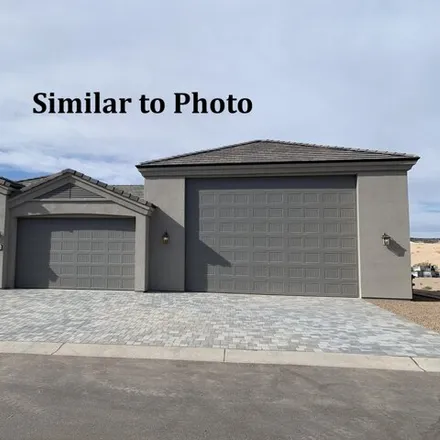 Buy this 3 bed house on East Persimmon Avenue in Desert Hills, Mohave County