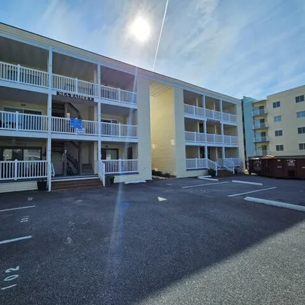 Buy this 3 bed condo on 25 64th Street in Ocean City, MD 21842