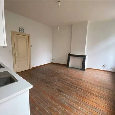 Rent this 1 bed apartment on Huikstraat 24 in 2000 Antwerp, Belgium
