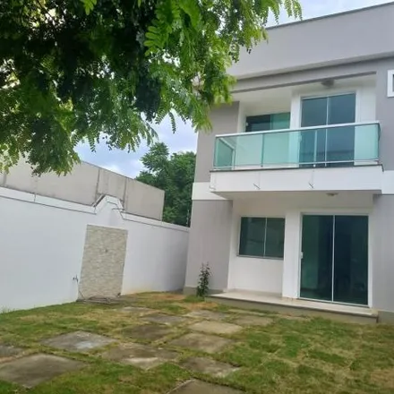Buy this 4 bed house on Rua Trinta e Cinco in Serra Grande, Niterói - RJ