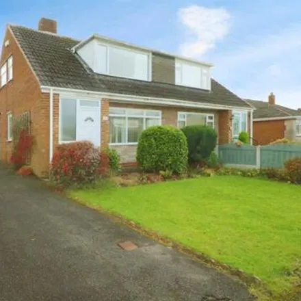 Buy this 2 bed duplex on St Alban's Way in Bramley, S66 1AD