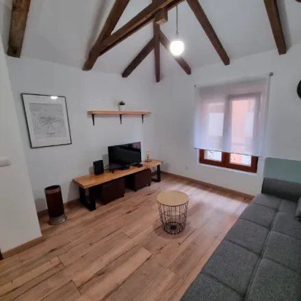 Rent this 2 bed apartment on Calle de Covadonga in 11, 33205 Gijón
