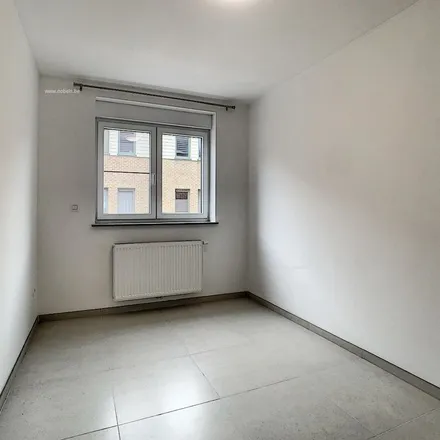 Rent this 2 bed apartment on Zuidlaan 72 in 9630 Zwalm, Belgium