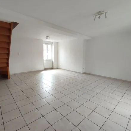 Rent this 4 bed apartment on 1 Avenue Charles de Gaulle in 03100 Montluçon, France