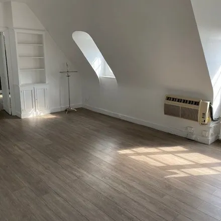 Rent this 1 bed apartment on 82 Avenue des Frères Lumière in 69008 Lyon 8e Arrondissement, France