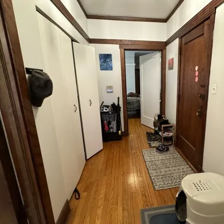 Image 4 - 1036-1052 West Bryn Mawr Avenue, Chicago, IL 60660, USA - House for rent