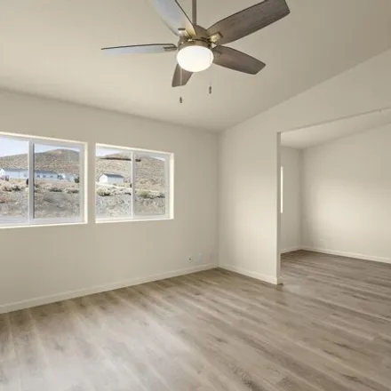 Image 9 - Peek Avenue, Silver Springs, NV 89429, USA - Apartment for sale