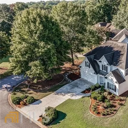 Image 3 - 530 Kingsport Drive, Roswell, GA 30076, USA - House for sale