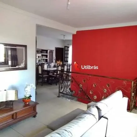 Buy this 3 bed house on Rua Radialista Juscelino Souza in Venda Nova, Belo Horizonte - MG