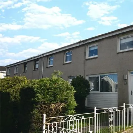 Buy this 2 bed townhouse on Barbae Place in Bothwell, G71 8LL